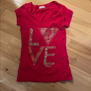 Pink guess t-shirt